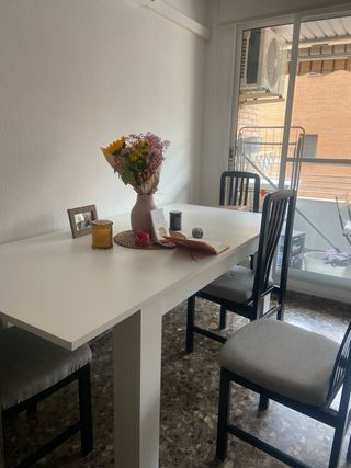 Mueble TV blanco y madera con cajones