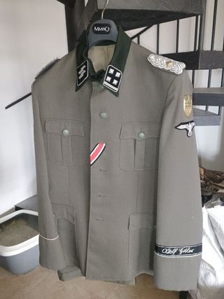Uniforme Waffen SS Leibstandarte