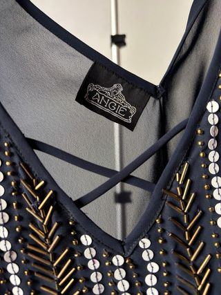 Blusa Angie azul con detalles dorados