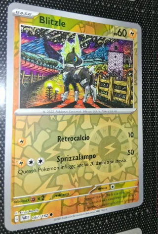 Carte Pokémon Blitzle e Zebstrika
