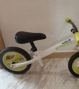 Bici de aprendizaje Runride 200