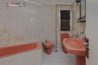 Piso en venta en Los Ángeles - Cruz de Caravaca en Almería