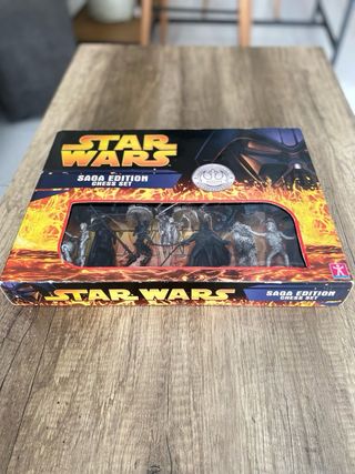 Star Wars Saga Edition Chess Set