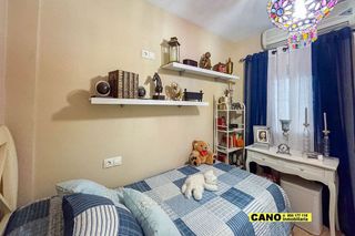 Piso en venta en Centro en Almería