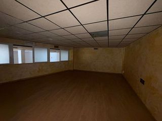 Local comercial en venta en El Pla de Sant Josep - L'Asil en Elche