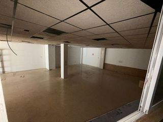 Local comercial en venta en El Pla de Sant Josep - L'Asil en Elche