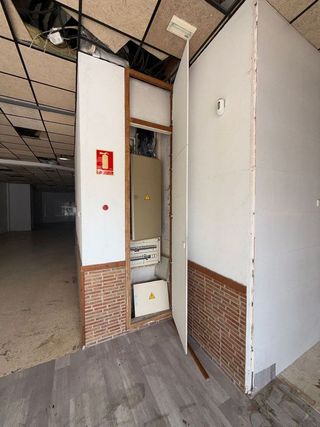 Local comercial en venta en El Pla de Sant Josep - L'Asil en Elche