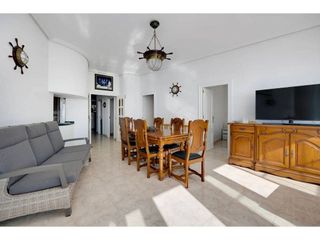 Piso en venta en La Siesta - El Salado - Torreta en Torrevieja