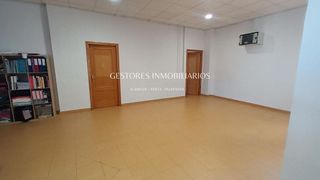 Local comercial en venta en Ontinyent