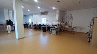 Local comercial en venta en Ontinyent