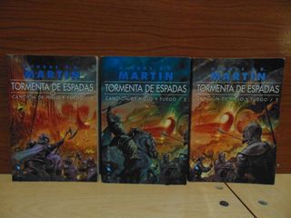 JUEGO DE TRONOS PACK DE LIBROS. George R.R. Martin