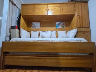 Mueble nido con doble cama.