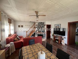 Chalet en venta en Vidreres