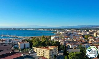 Piso en venta en Port Esportiu - Puig Rom - Canyelles en Roses