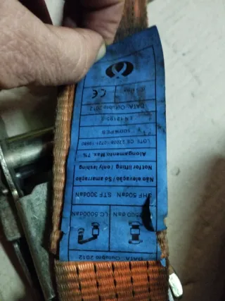 Tenditori a cricchetto e cinghie