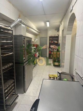 Local comercial en alquiler en Les Torres - Ca n'Alzamora en Rubí