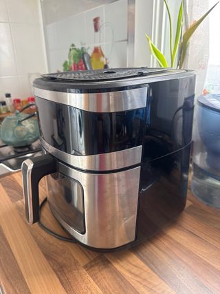 Freidora Aire UFESA Cardinal 6.5L Nueva