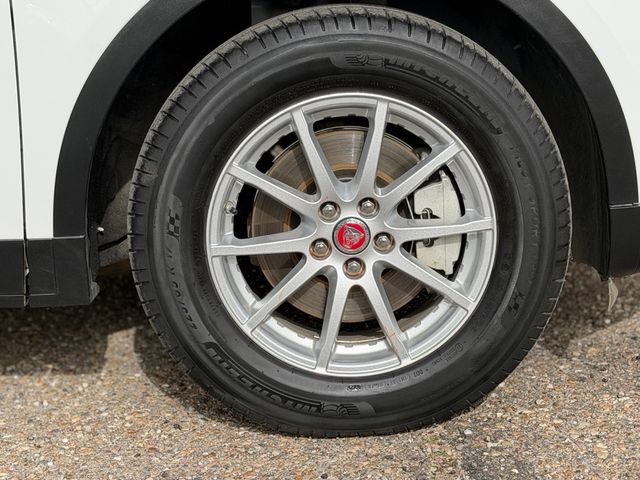 JAGUAR E PACE UNICO DUEÑO 56000KMS