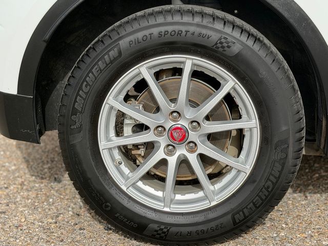 JAGUAR E PACE UNICO DUEÑO 56000KMS