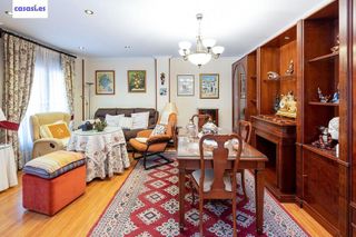 Chalet en venta en Cervantes en Granada