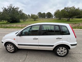 Ford Fusion 1.4 80cv 2012