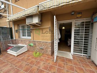 Casa adosada en venta en Avda. Elvas en Badajoz