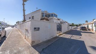 Casa en venta en La Siesta - El Salado - Torreta en Torrevieja