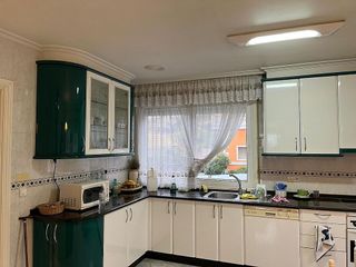 Chalet en venta en Matamá - Beade - Bembrive - Valádares - Zamáns en Vigo