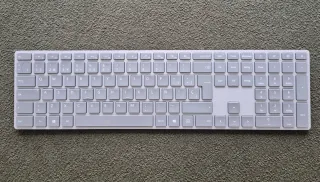 Teclado inalámbrico Microsoft Surface