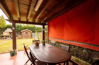 Casa adosada en venta en Renedo de Esgueva