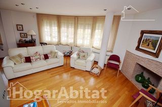 Casa adosada en venta en Cariñena - Carinyena en Villarreal