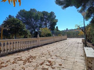 Chalet en venta en Yecla