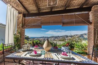 Chalet en venta en Velilla-Taramay en Almuñécar