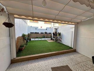 Casa pareada en venta en San García en Algeciras