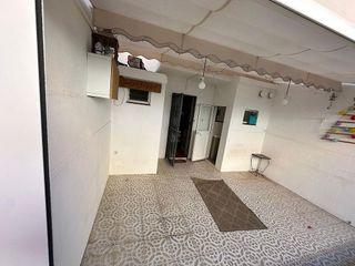 Casa pareada en venta en San García en Algeciras