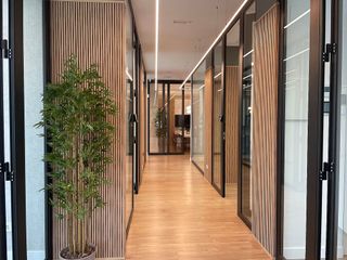 Oficina en alquiler en Castiñeiriño - Cruceiro de Sar en Santiago de Compostela