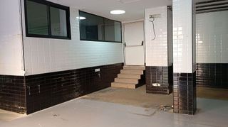 Local comercial en alquiler en Valderas - Los Castillos en Alcorcón