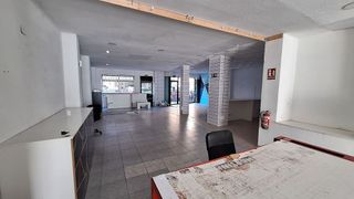 Local comercial en alquiler en Sur - PAU 4 en Móstoles