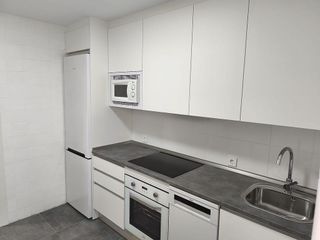 Piso en alquiler en Carmelitas - San Marcos - Campillo en Salamanca