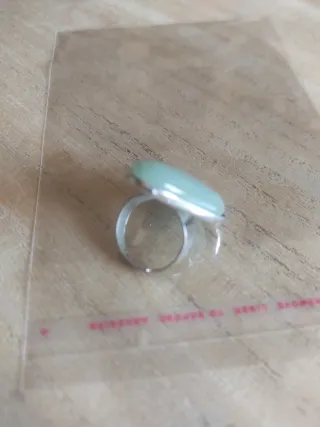 Anello pietra naturale verde regolabile