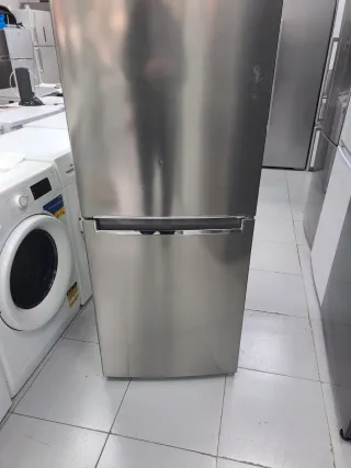 Nevera LG 2,cm con garantía