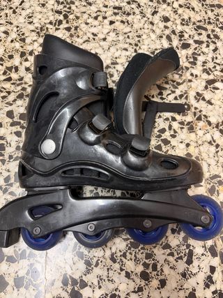 Patines en línea negros talla 39