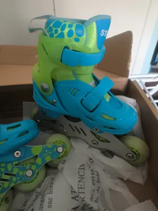 Patines ajustables luces LED Talla 27-30