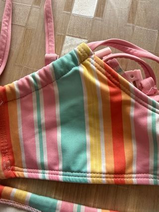 Bikini niña Zara rayas multicolor