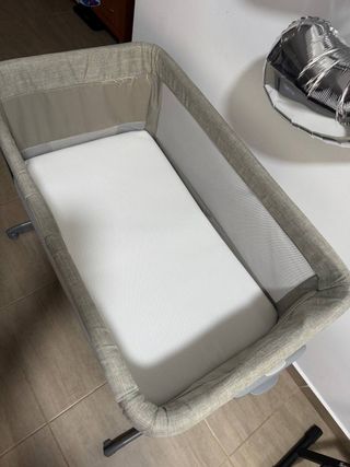 Cuna colecho Joie Roomie Glide Beige