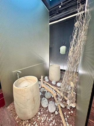 Local comercial en venta en Ensanche en Pamplona