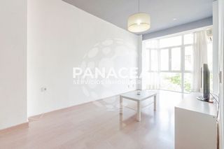 Piso en venta en Plaza de Toros - Santa Rita en Almería