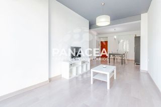 Piso en venta en Plaza de Toros - Santa Rita en Almería