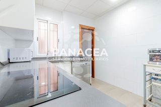 Piso en venta en Plaza de Toros - Santa Rita en Almería