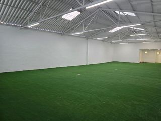 Nave industrial en venta en Casco Antiguo en Talavera de la Reina